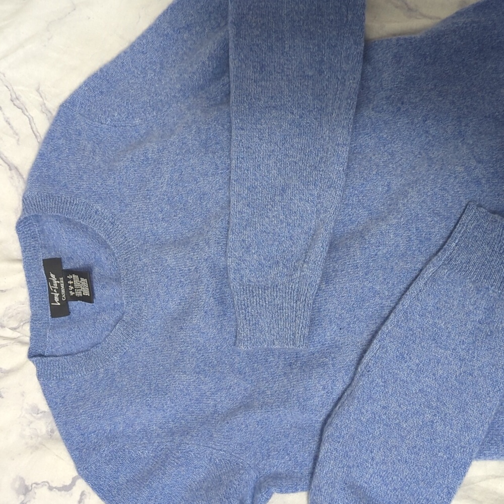 Medium blue cashmere sweater - S